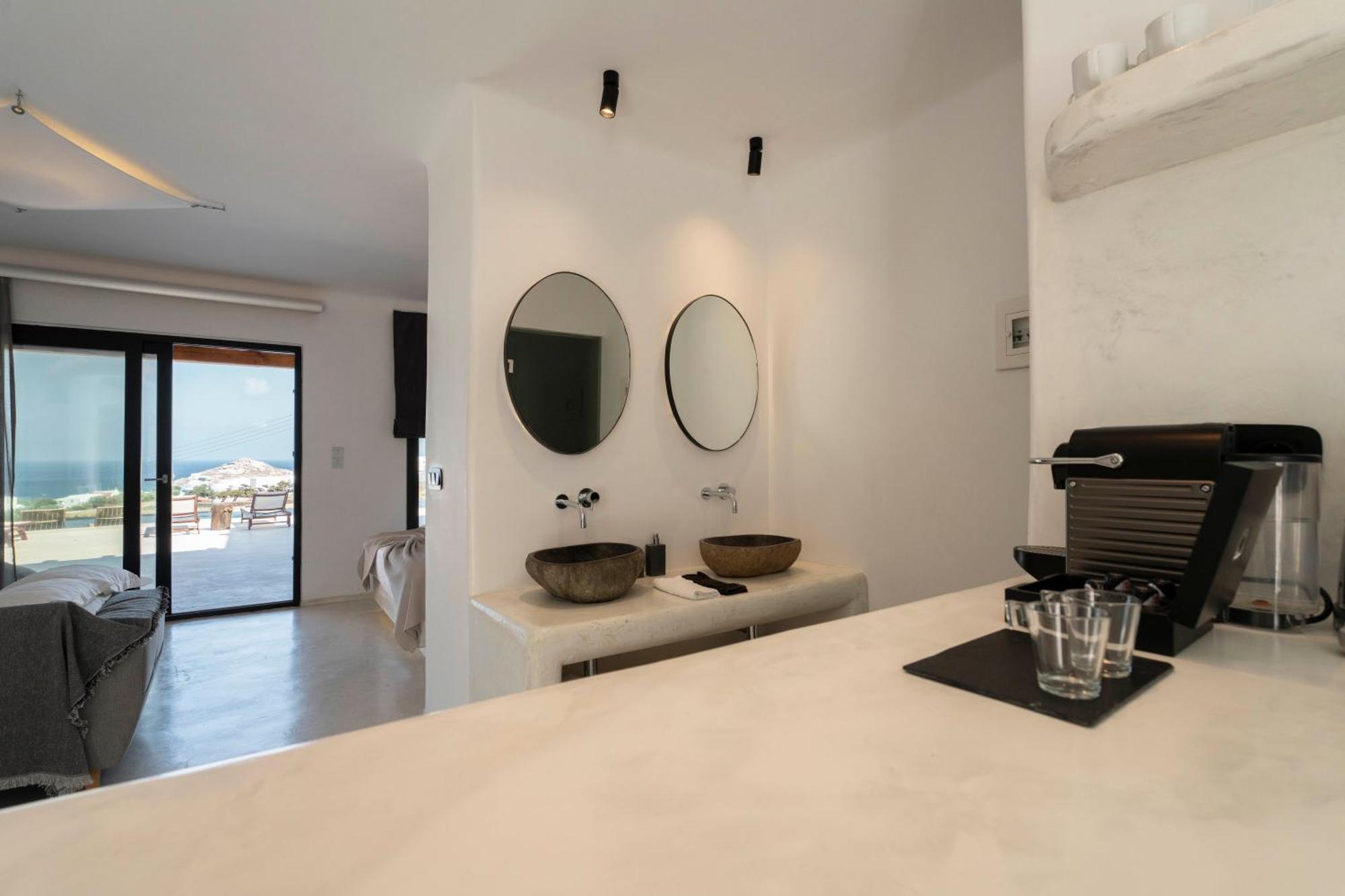 M-Vibes Mykonos Suites Kalafati Zewnętrze zdjęcie