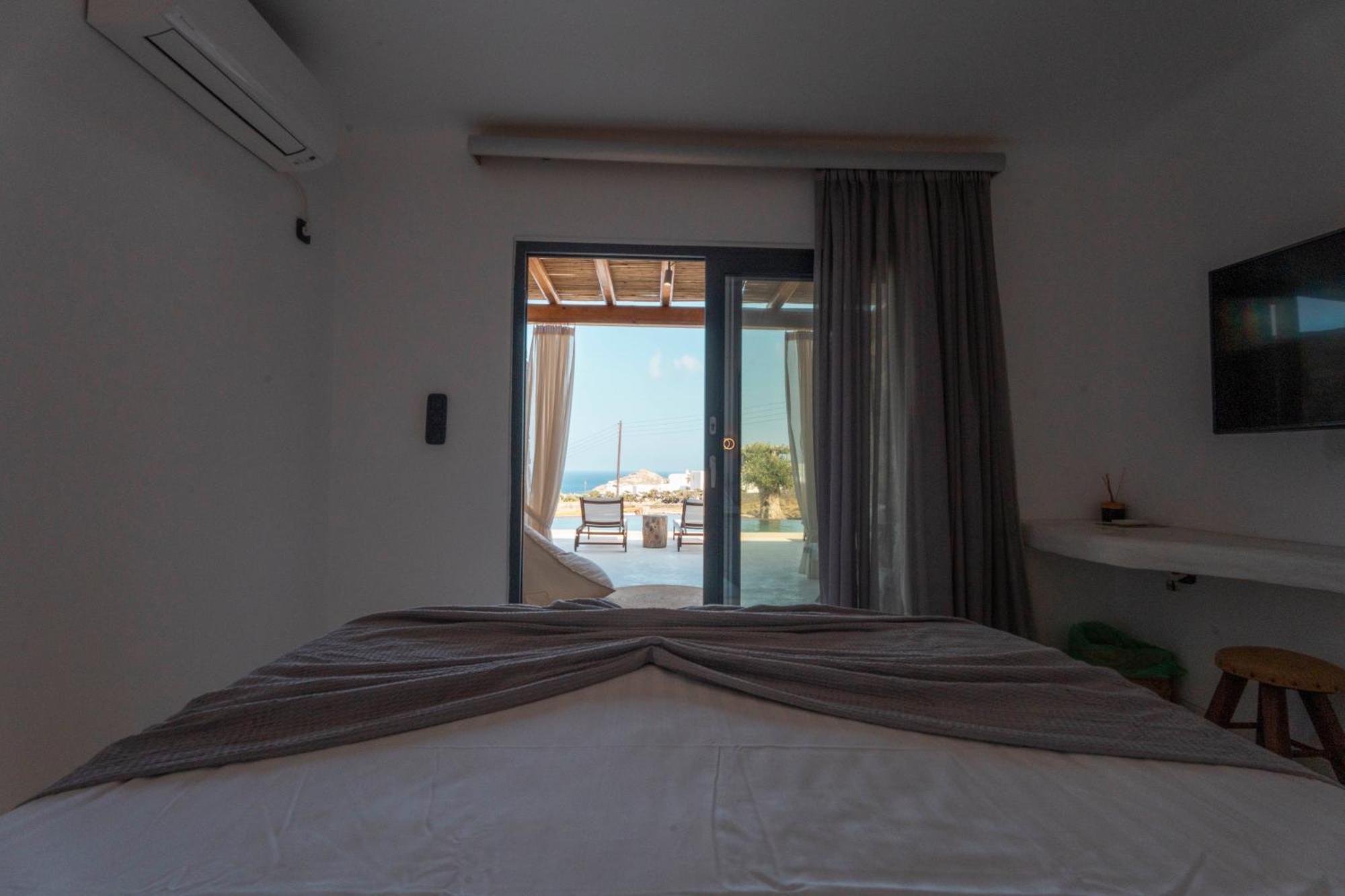 M-Vibes Mykonos Suites Kalafati Zewnętrze zdjęcie