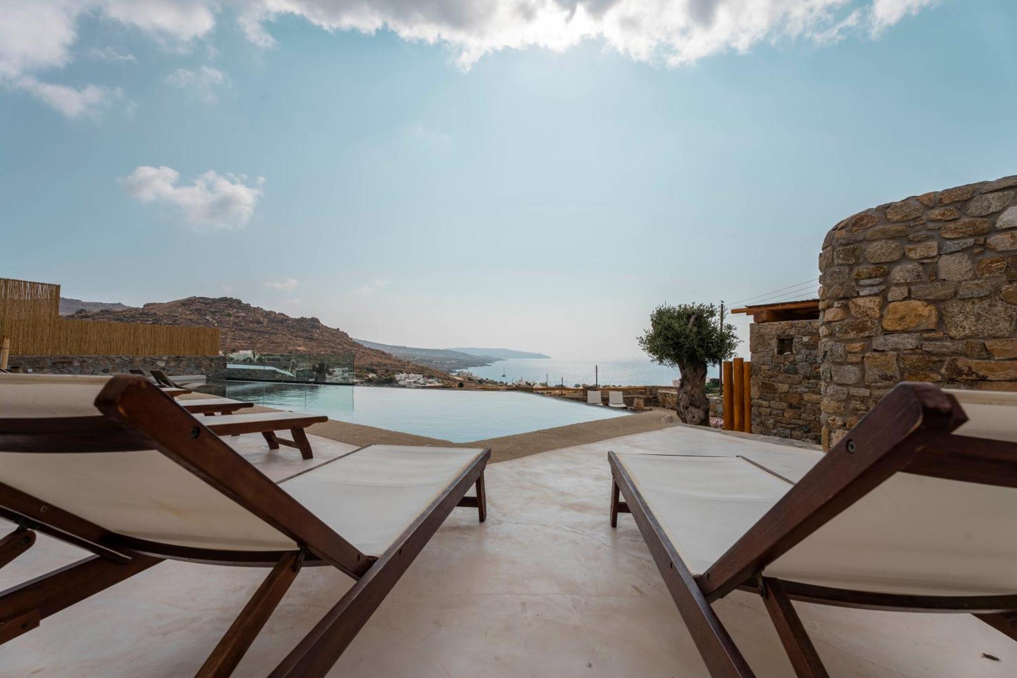 M-Vibes Mykonos Suites Kalafati Zewnętrze zdjęcie