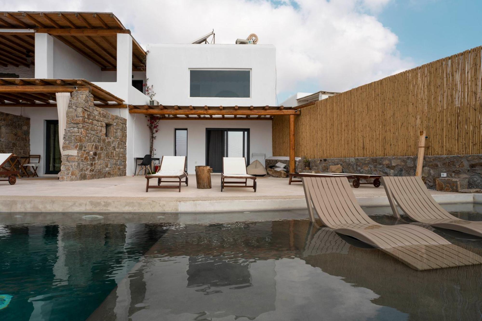 M-Vibes Mykonos Suites Kalafati Zewnętrze zdjęcie