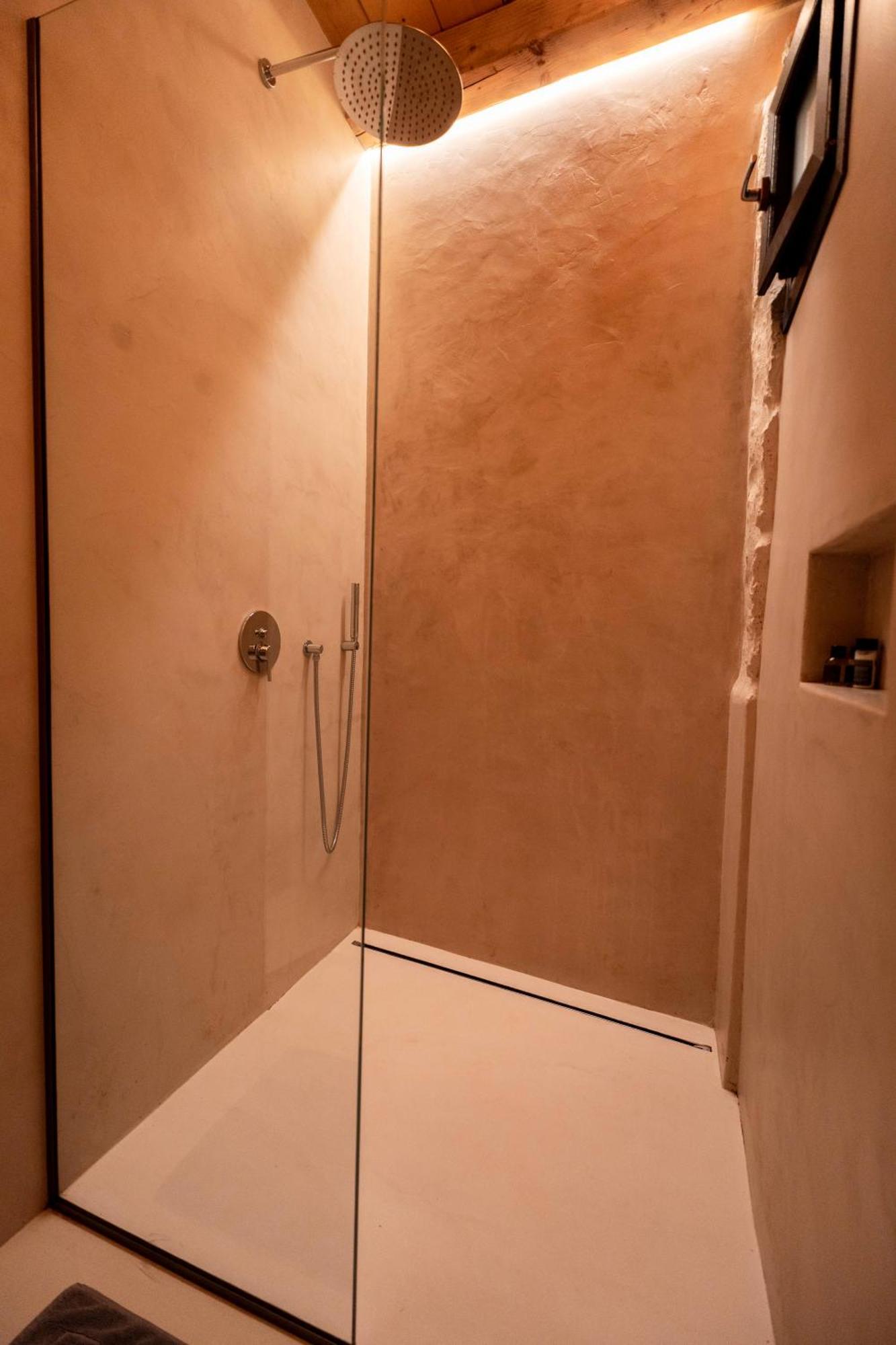 M-Vibes Mykonos Suites Kalafati Zewnętrze zdjęcie