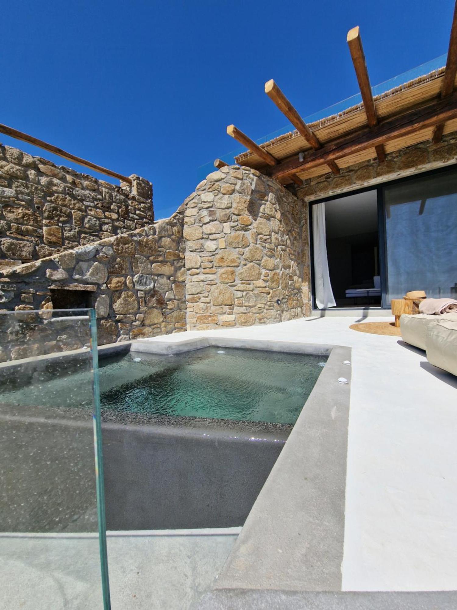 M-Vibes Mykonos Suites Kalafati Zewnętrze zdjęcie