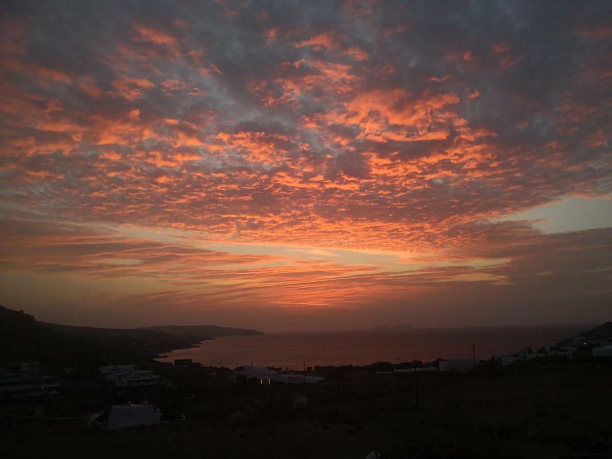 M-Vibes Mykonos Suites Kalafati Zewnętrze zdjęcie
