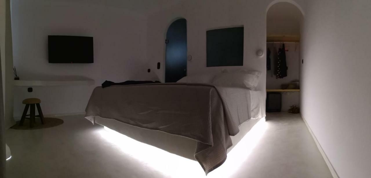 M-Vibes Mykonos Suites Kalafati Zewnętrze zdjęcie
