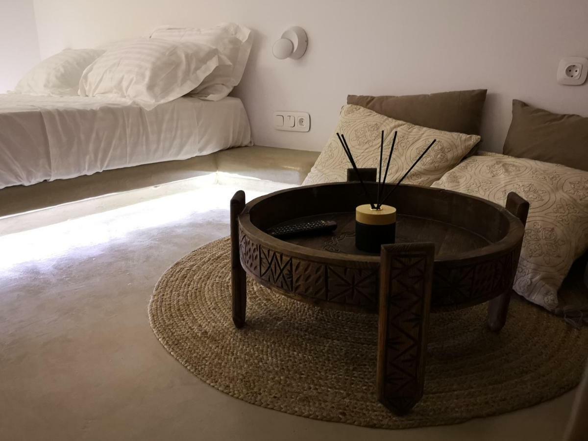 M-Vibes Mykonos Suites Kalafati Zewnętrze zdjęcie